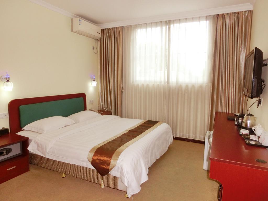 قوانغتشو Guangdong Oversea Chinese Hotel المظهر الخارجي الصورة