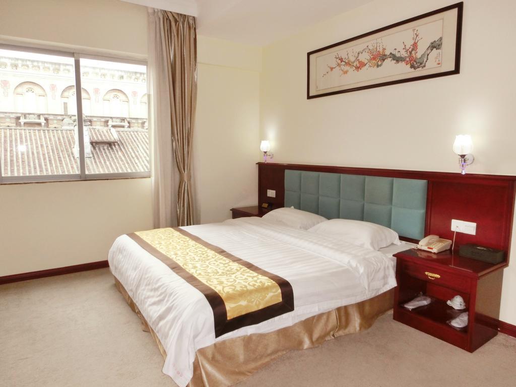 قوانغتشو Guangdong Oversea Chinese Hotel المظهر الخارجي الصورة